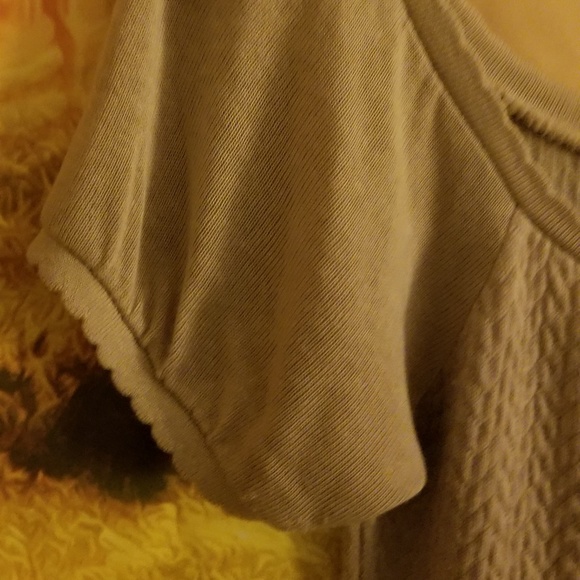 Rampage Scoop Neck  Top - Picture 5 of 6